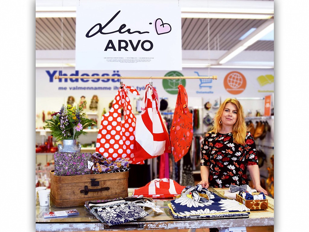 Leni X Arvo -yhteistyömallistossa yhdistyy värien ja kuosien ilo